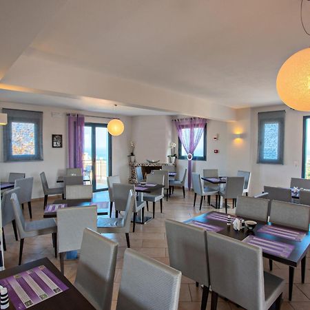 אדליאנוס קומפוס Carme Villas מראה חיצוני תמונה