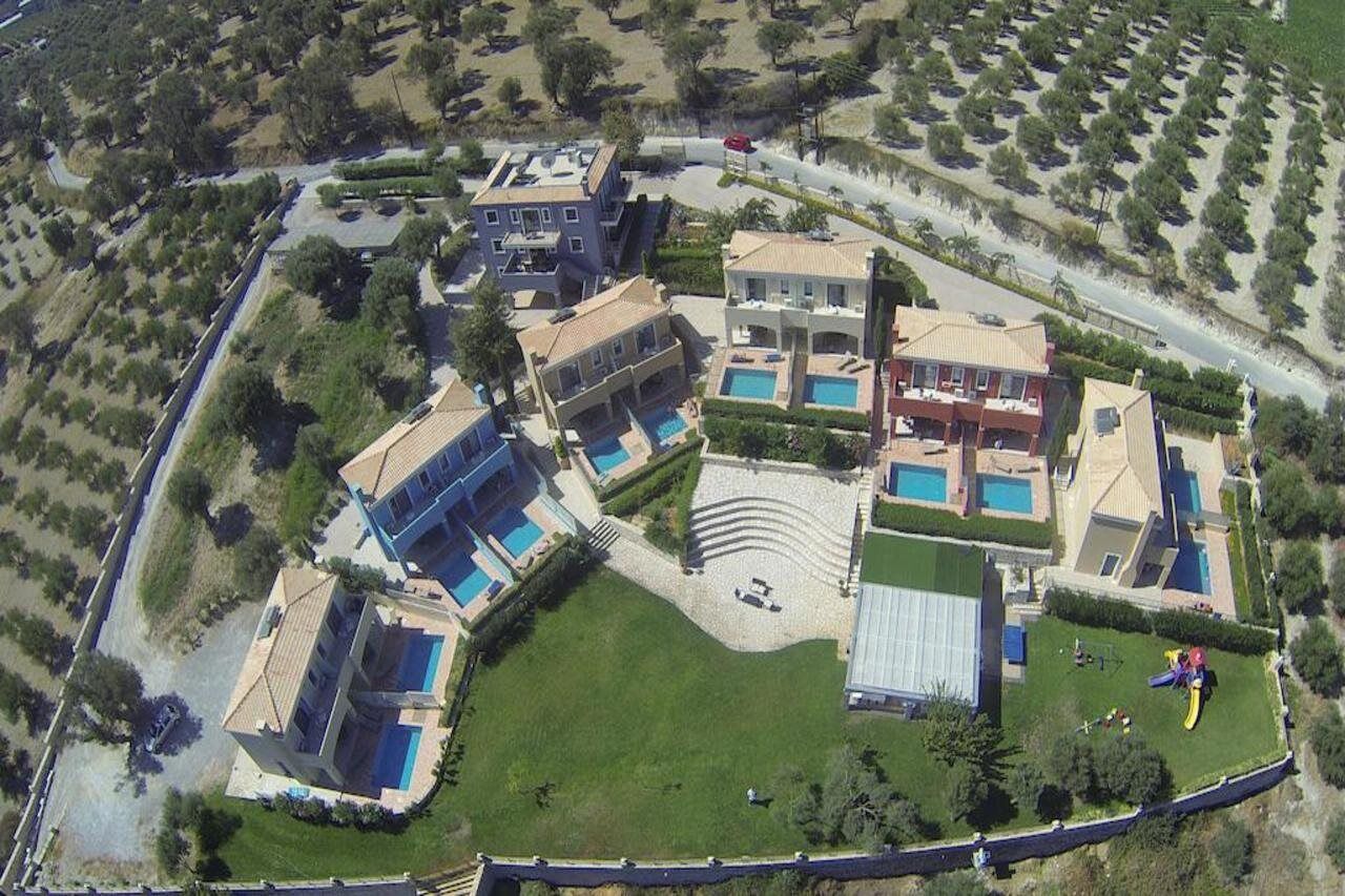 אדליאנוס קומפוס Carme Villas מראה חיצוני תמונה